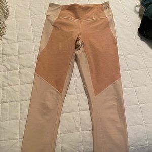 Outdoor voices color block leggings 7/8 length